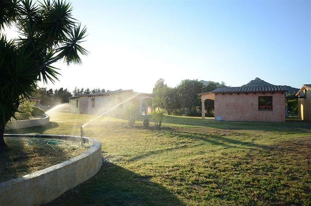 **** Hotel Limone Beach Resort Castiadas Italien